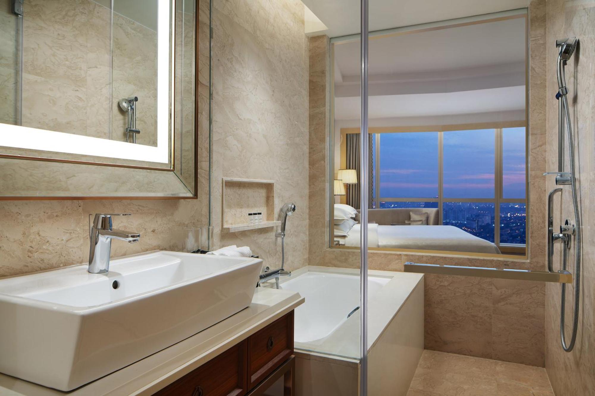 Sheraton Hotel