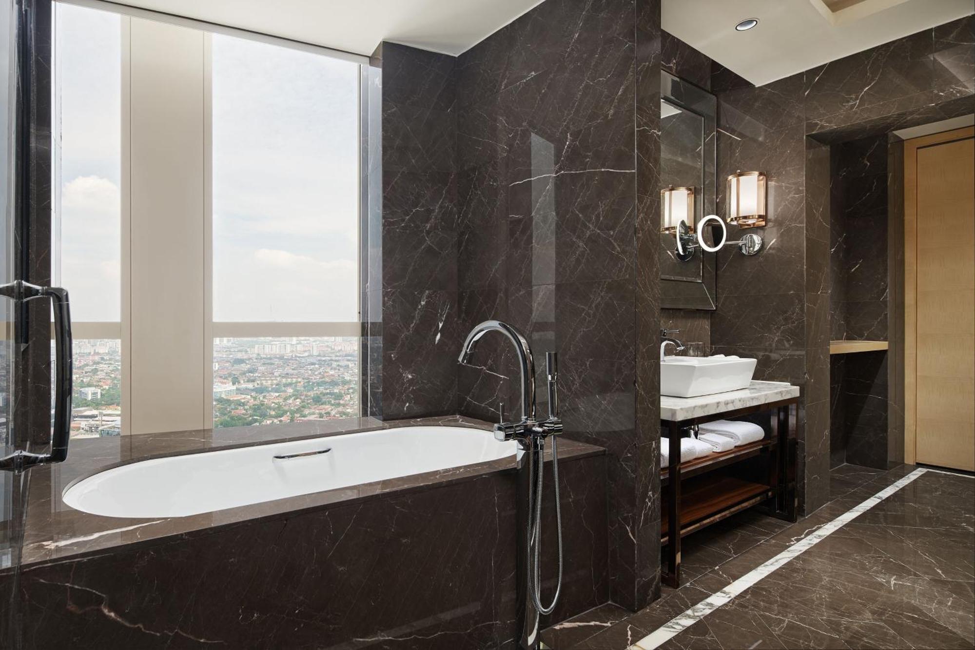 Hotel Sheraton 5*